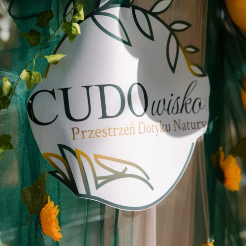 CUDOWISKO-1_scaled-scaled